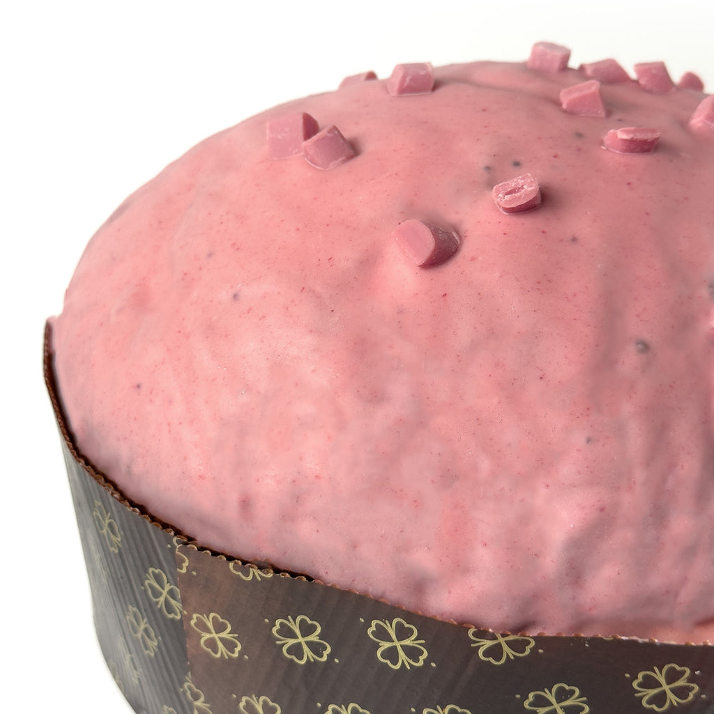 Panettone ai frutti rossi con mela candita